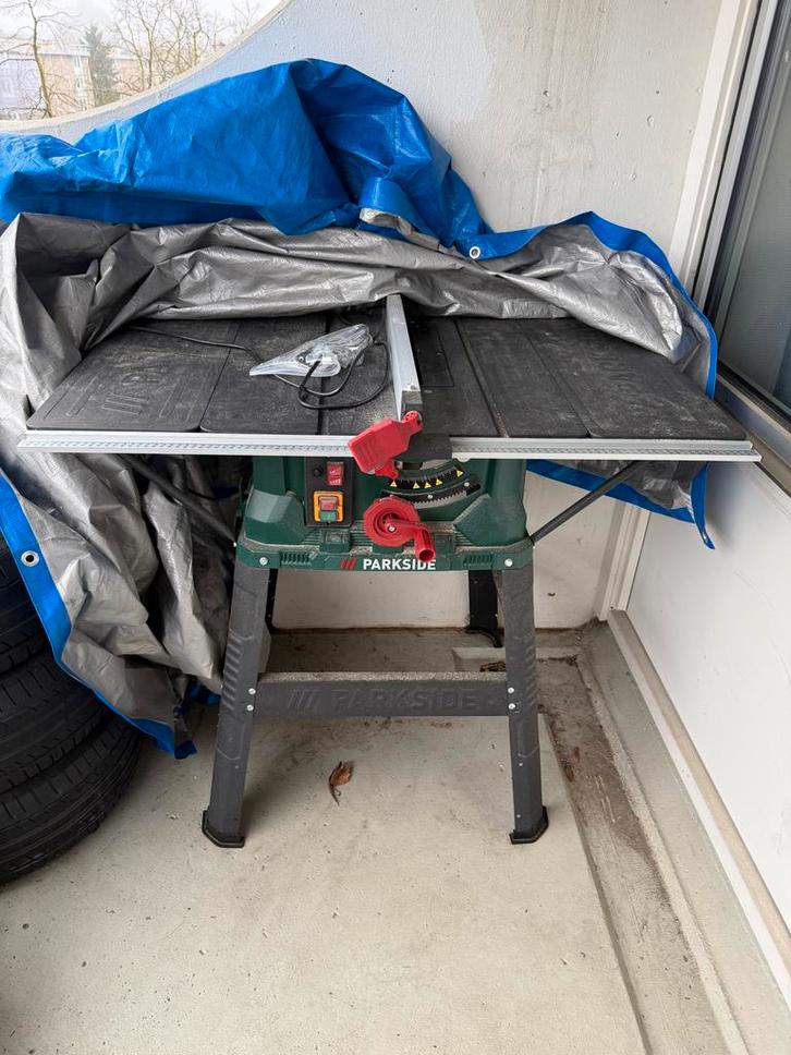 Parkside Zaagtafel 2000W - Zo goed als nieuw met garantie, Doe-het-zelf en Verbouw, Gereedschap | Zaagmachines, Zo goed als nieuw