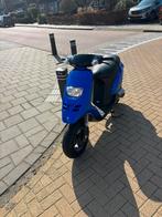 Typhoon 50cc, Fietsen en Brommers, Scooters | Piaggio, Tweetakt, Overige modellen, Ophalen of Verzenden, Zo goed als nieuw