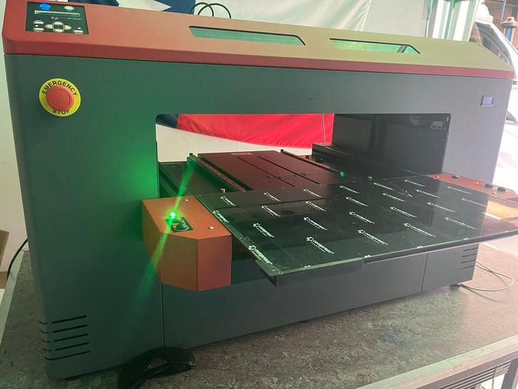 Defecte Industriële UV Printer Compress 350s - Onderdelen, Computers en Software, 3D Printers, Niet werkend, Ophalen