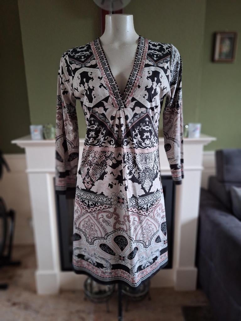 K-Design K Design jurk zwart wit roze M 38, Maat 38/40 (M), K-design, Verzenden, Zwart