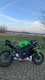 Kawasaki ninja 650 bouwjaar 2021 A2 motor, Particulier, Sport