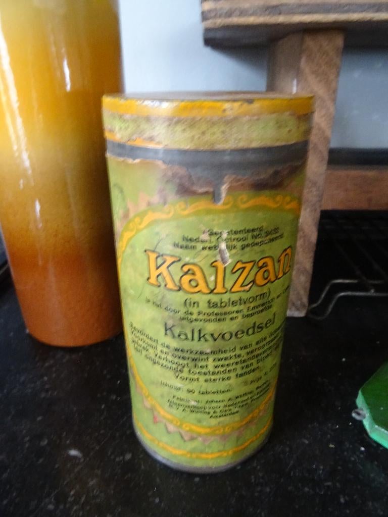 allerlei blikken bussen trommels, Verzamelen, Blikken, Ophalen, Gebruikt, Koek(jes)