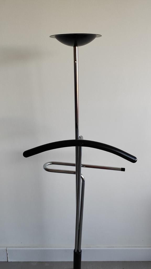 Moderne staande kapstok met hoedenplank en kledinghanger, Ophalen of Verzenden, Zo goed als nieuw, Metaal, Staande kapstok