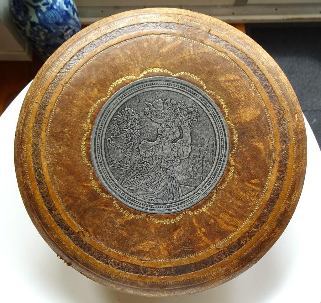 19e Eeuws Franse sieradendoos, leer + plaquette: 'Marton', Ophalen of Verzenden