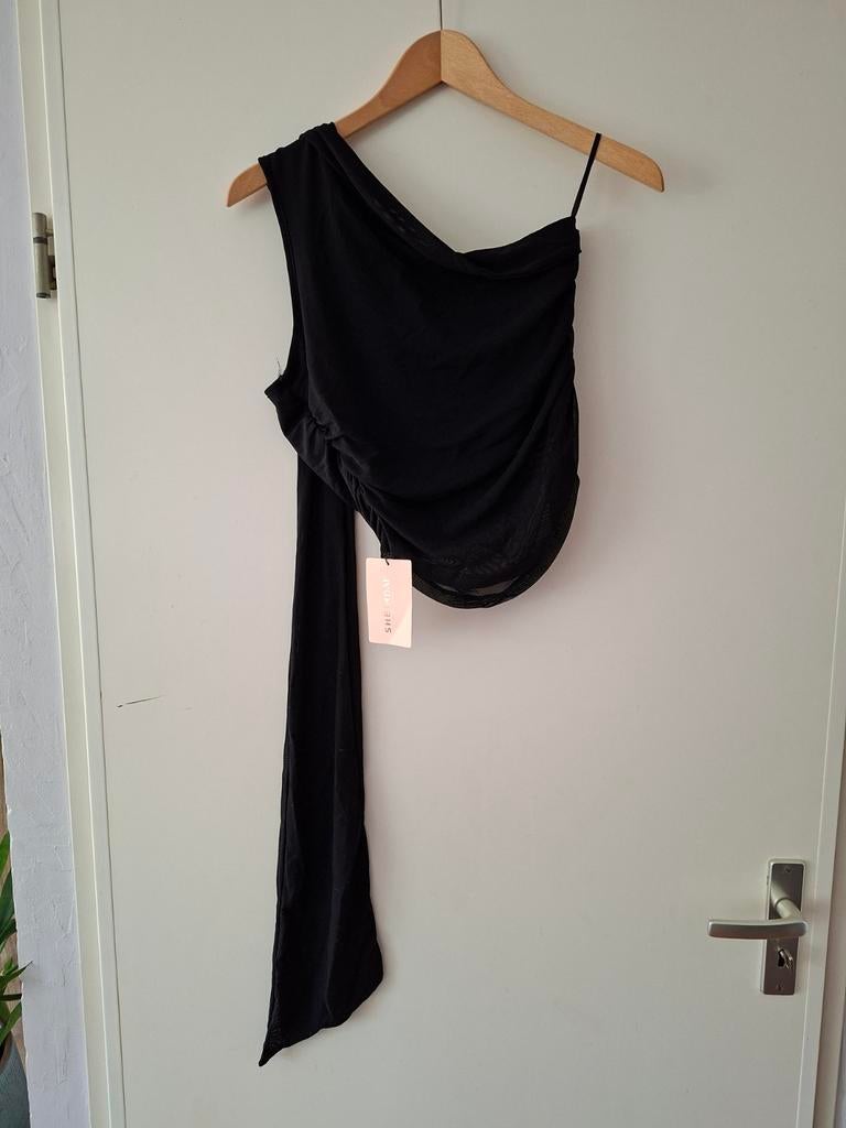 Zwart Shein BAE topje maat S, nog nieuw met kaartje, Ophalen of Verzenden
