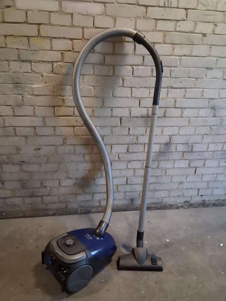 Te koop, Philips stofzuiger. Mond deksel licht open, Witgoed en Apparatuur, Stofzuigers, Ophalen