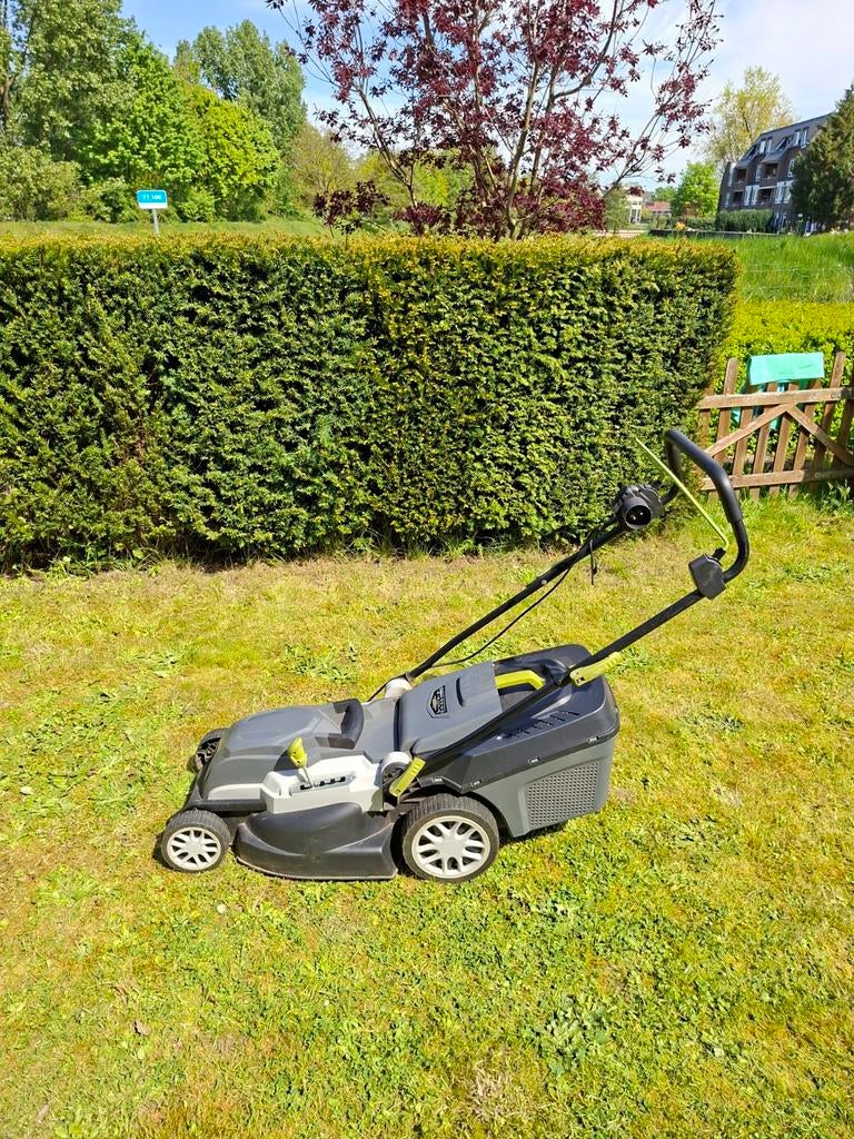 Rhodos Grasmaaier 42-1800 - Zo goed als nieuw, Ophalen, Cirkelmaaier, Rhodos, Elektrische grasmaaier