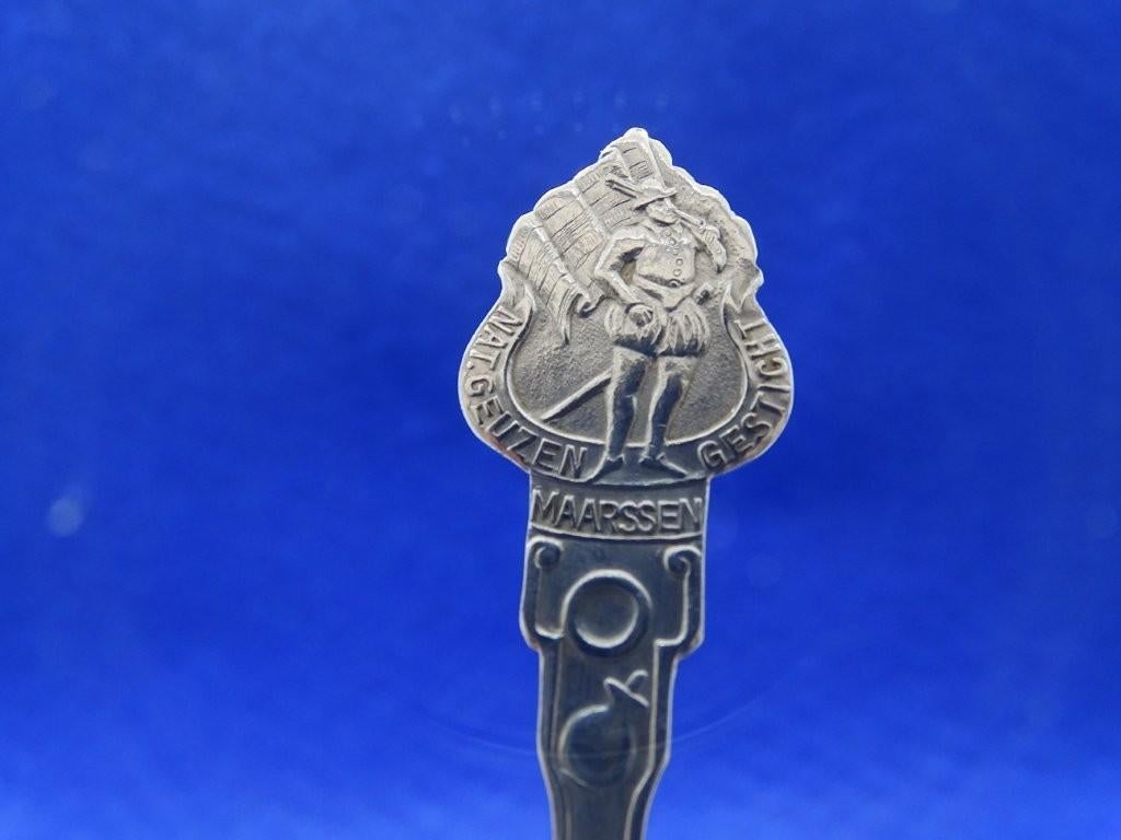 Gero Lepeltje: Maarsen, Verzenden