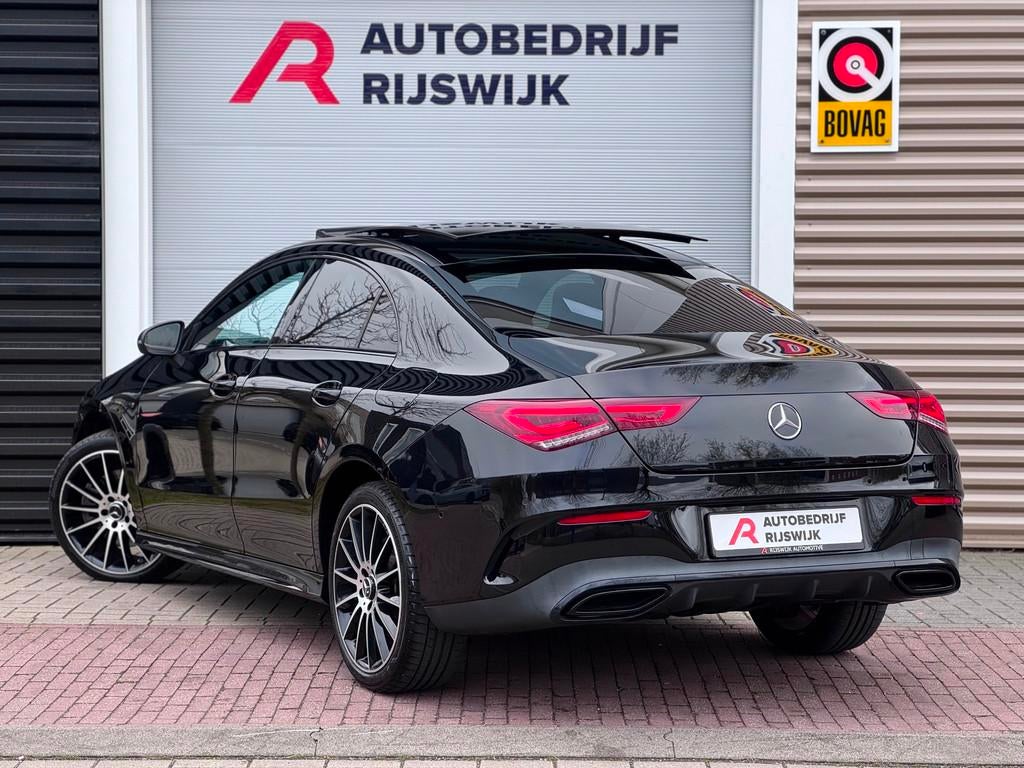 Mercedes-Benz CLA-klasse 250 e AMG Pano/Sfeer/MBUX, Gebruikt, 4 cilinders, Alcantara, Zwart