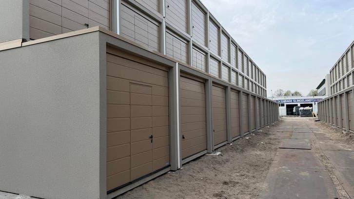 Garagebox te huur – Amsterdam Nieuw-West, Huizen en Kamers, Garages en Parkeerplaatsen, Amsterdam