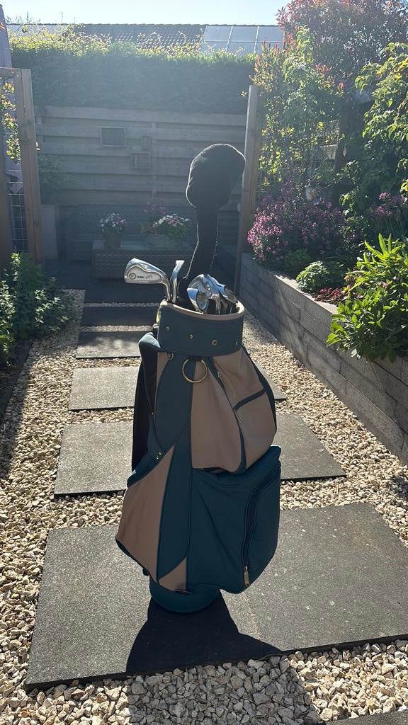 Beginnersset rechtshandig dames met trolley, Ophalen, Zo goed als nieuw, Overige merken