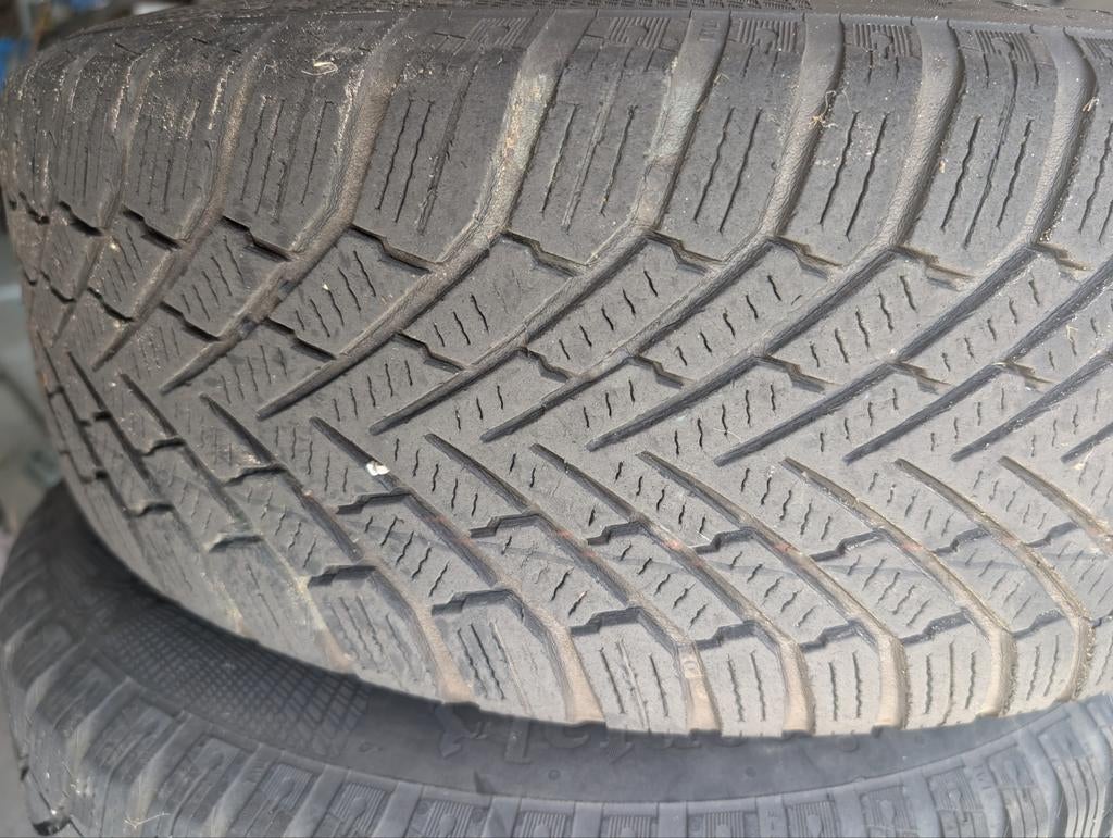 Continental winterbanden 195/60 R15 (set van 4) Ford Fiesta, Auto-onderdelen, Banden en Velgen, Ophalen, Gebruikt, 15 inch, Winterbanden