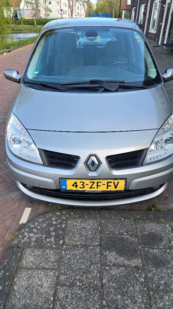Renault Scénic 1.6 16V 82KW 2008 Grijs, Auto's, Stof, 1295 kg, 4 cilinders, Origineel Nederlands