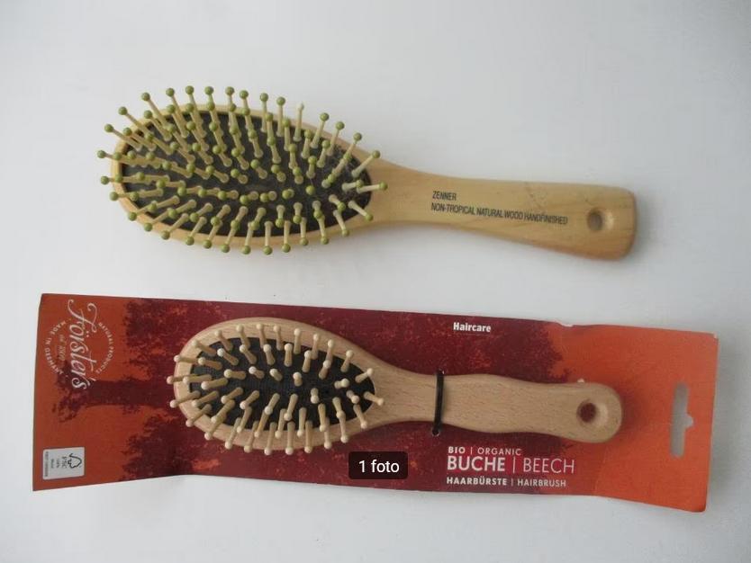 Borstels, 2 stuks, nieuw en paar keer gebruikt, Sieraden, Tassen en Uiterlijk, Uiterlijk | Haarverzorging, Oosterveldweg 15, 7274 DZ