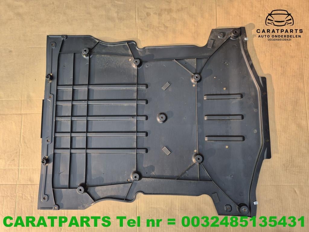 1EA825236C Audi Q4 bodemplaat Cupra Born bodembeschermplaat, Gebruikt, Seat, AUDI AG, Auto-Union-Strasse 1
85045  Ingolstadt, DE