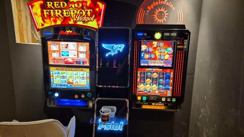 Holland Casino in huis! Bally wulff "wand"gokkast(en), Verzamelen, Euro, Ophalen, Zo goed als nieuw, Met sleutels