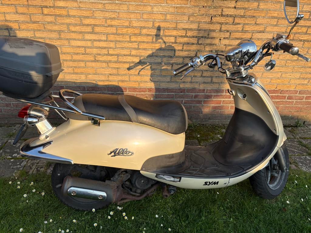 MOET WEG! SYM Allo Scooter – 2014 – 20.357 km, Ophalen, Gebruikt, Benzine, Allo