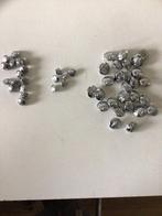 48 zilverkleurige uniform knopen., Ophalen of Verzenden, Zo goed als nieuw