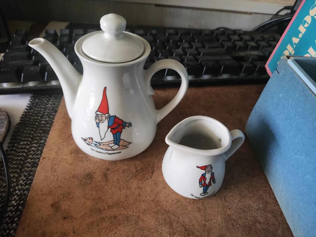 Piggelmee Kinderservies, Ophalen of Verzenden, Zo goed als nieuw, Porselein, Compleet servies