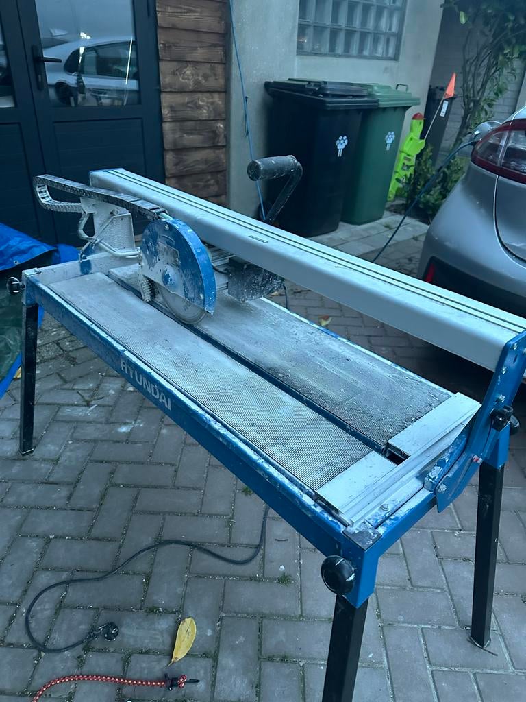 HBM Tegelzaagtafel - Professionele Tegelsnijder, Doe-het-zelf en Verbouw, Gereedschap | Zaagmachines, Ophalen, Gebruikt, Overige typen