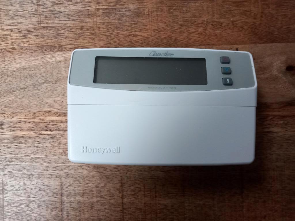 Thermostaat honeywell chronotherm 4 modulation, Doe-het-zelf en Verbouw, Thermostaten, Ophalen of Verzenden, Zo goed als nieuw