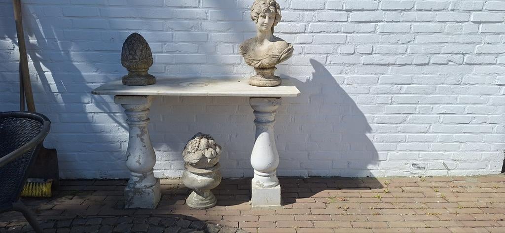 Tafel met marmeren blad, Ophalen