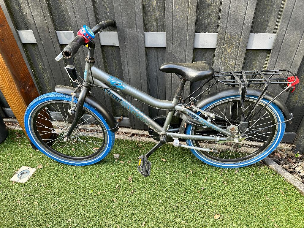 Loekie kinderfiets 17", Fietsen en Brommers, Fietsen | Kinderfietsjes, Ophalen, Gebruikt, 16 tot 20 inch, Loekie