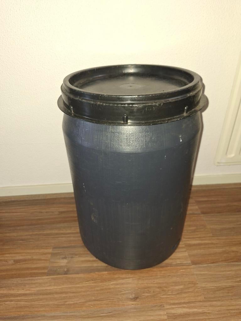 Voerton 40 liter, Ophalen, Gebruikt