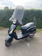 Sym Fiddle 2 geel kenteken, Fietsen en Brommers, Scooters | SYM, Ophalen, Zo goed als nieuw, Benzine, Fiddle