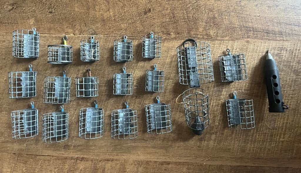 Voerkorfjes, Ophalen of Verzenden, Zo goed als nieuw