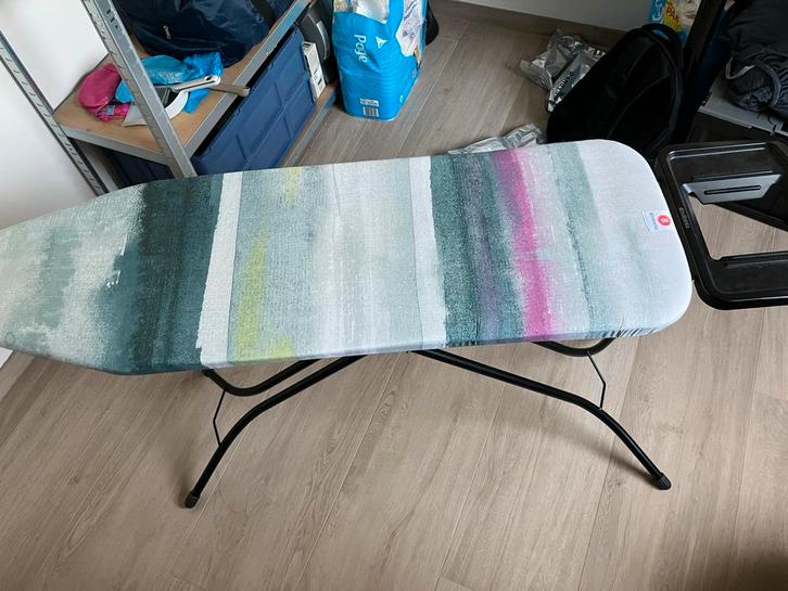 Brabantia Strijkplank B - Zo goed als nieuw, Witgoed en Apparatuur, Strijkijzers en Strijkplanken, Zo goed als nieuw, Ophalen of Verzenden