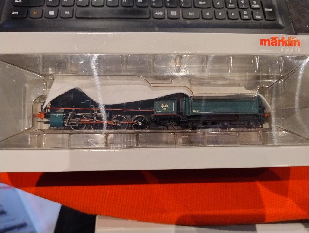 Märklin 37553 Serie 81 digitaal HO in doos, Ophalen, Wisselstroom, Locomotief, Zo goed als nieuw