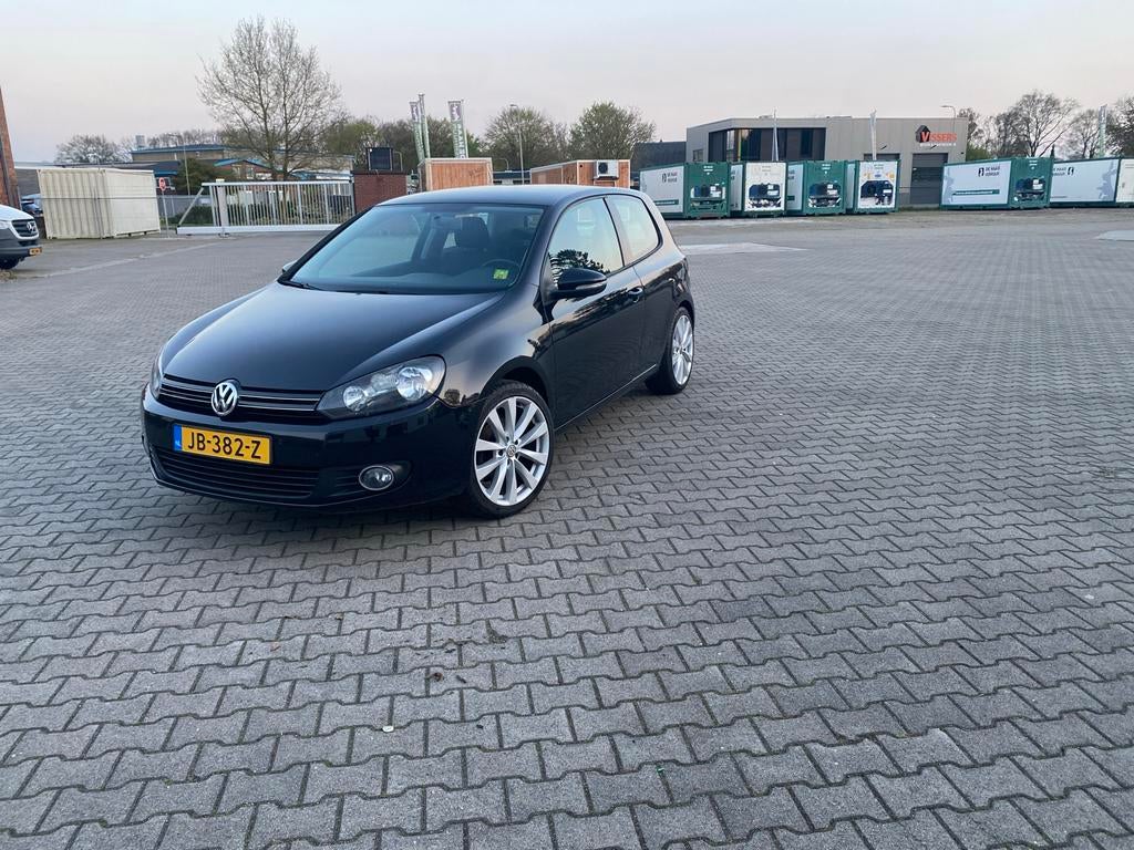 Volkswagen Golf 1.4 16V 59KW 3D 2009 Zwart, Voorwielaandrijving, Stof, Zwart, 4 cilinders
