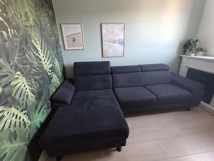 Luxe Rigas hoekbank van Inhouse wonen  – verstelbaar – nieuw, Huis en Inrichting, Banken | Complete zithoeken, Zo goed als nieuw