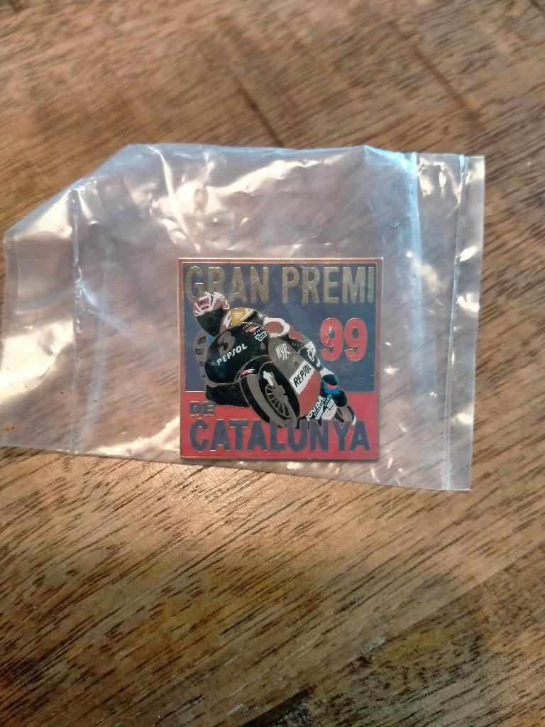 Gran Premi 99 de Catalunya motorrace race pin motor, Ophalen of Verzenden, Zo goed als nieuw, Overige onderwerpen
