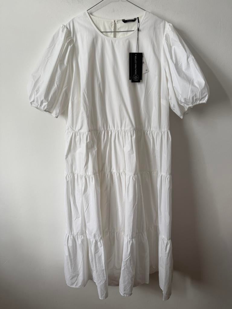 Nieuw! Zomerjurk wit katoen - 44, Kleding | Dames, Jurken, Nieuw, Maat 42/44 (L), Wit, Onder de knie, Ophalen of Verzenden