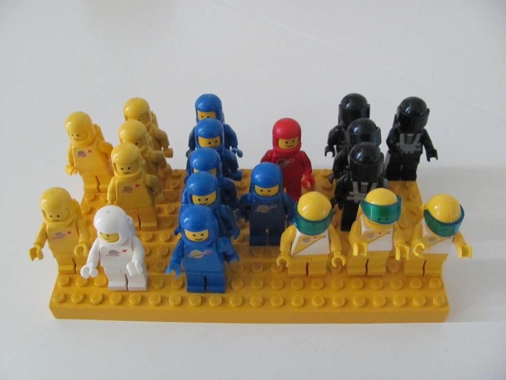 20 Lego Space figuren uit de jaren 70 / 80, Lego, Ophalen of Verzenden, Zo goed als nieuw, Space