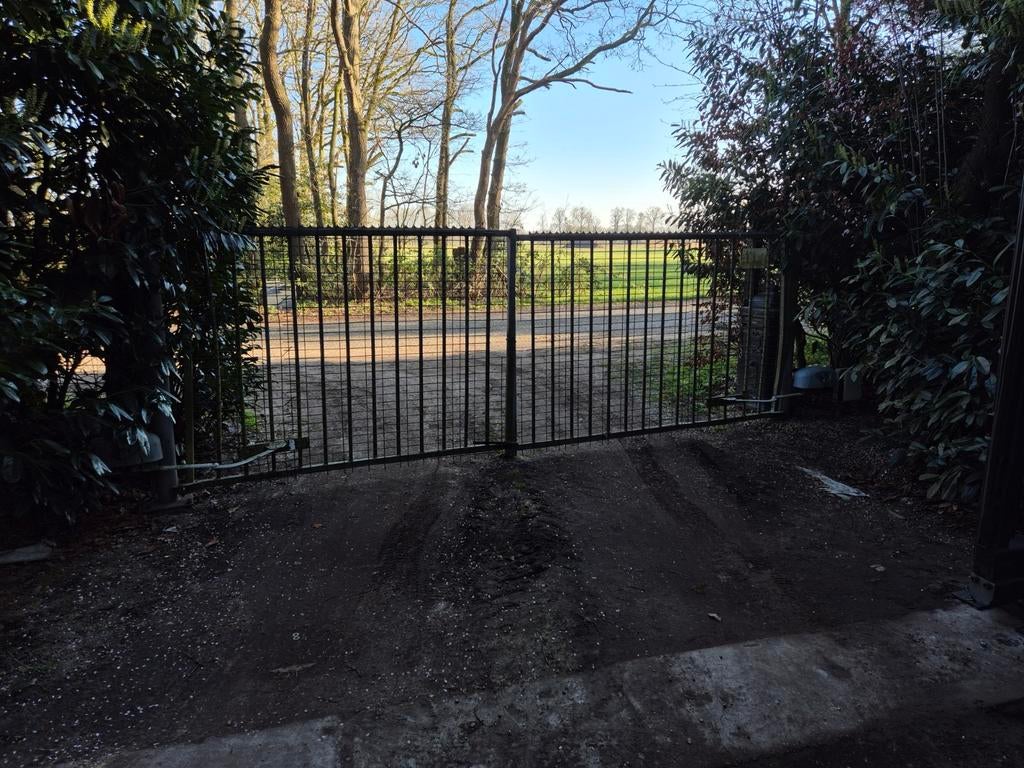Poorten  3x complete 4m 5m 1eletr met afstandsbediening, Ophalen of Verzenden, IJzer