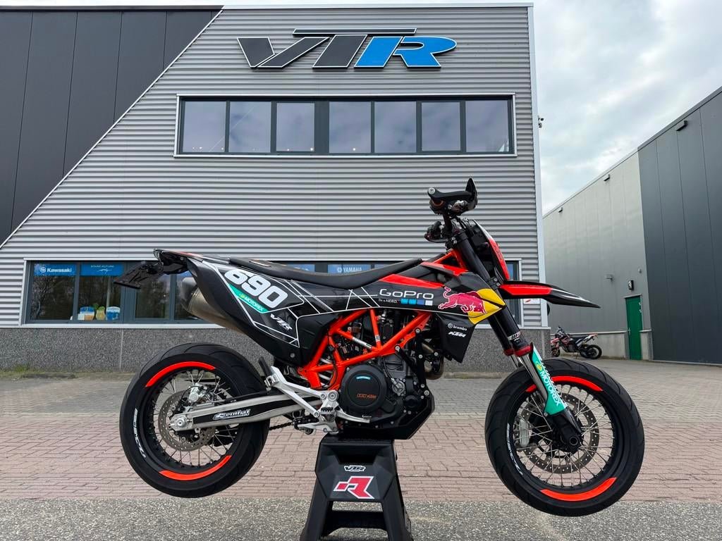 KTM 690 SMC R A2 2020 Supermoto Supermotard TOPSTAAT!, Motoren, Motoren | KTM, 693 cc, Ktm, Bedrijf, Quickshifter