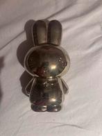 Zilverkleurige spaarpot nijntje, Verzamelen, Spaarpotten, Ophalen of Verzenden, Gebruikt, Metaal of Blik, Dier