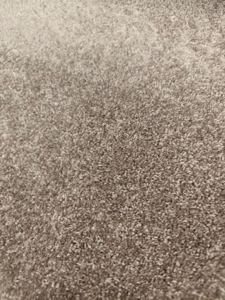 Mooie coupon tapijt b keus plooien door verkeerd oprollen, Ophalen, Beige, Nieuw, Minder dan 10 m²