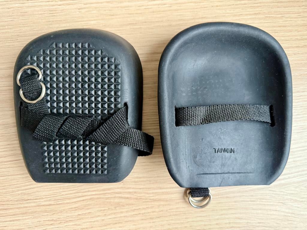 Kniebeschermers van zacht rubber (nieuw), Doe-het-zelf en Verbouw, Veiligheidskleding, Ophalen of Verzenden, Zo goed als nieuw