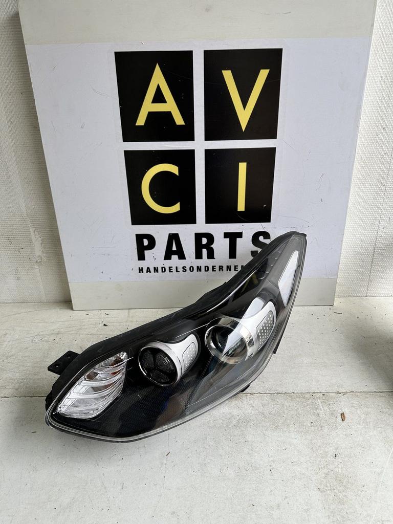 Koplamp Kia Sportage Led Links 92101F1010 Origineel, Gebruikt, -, -, Ophalen of Verzenden