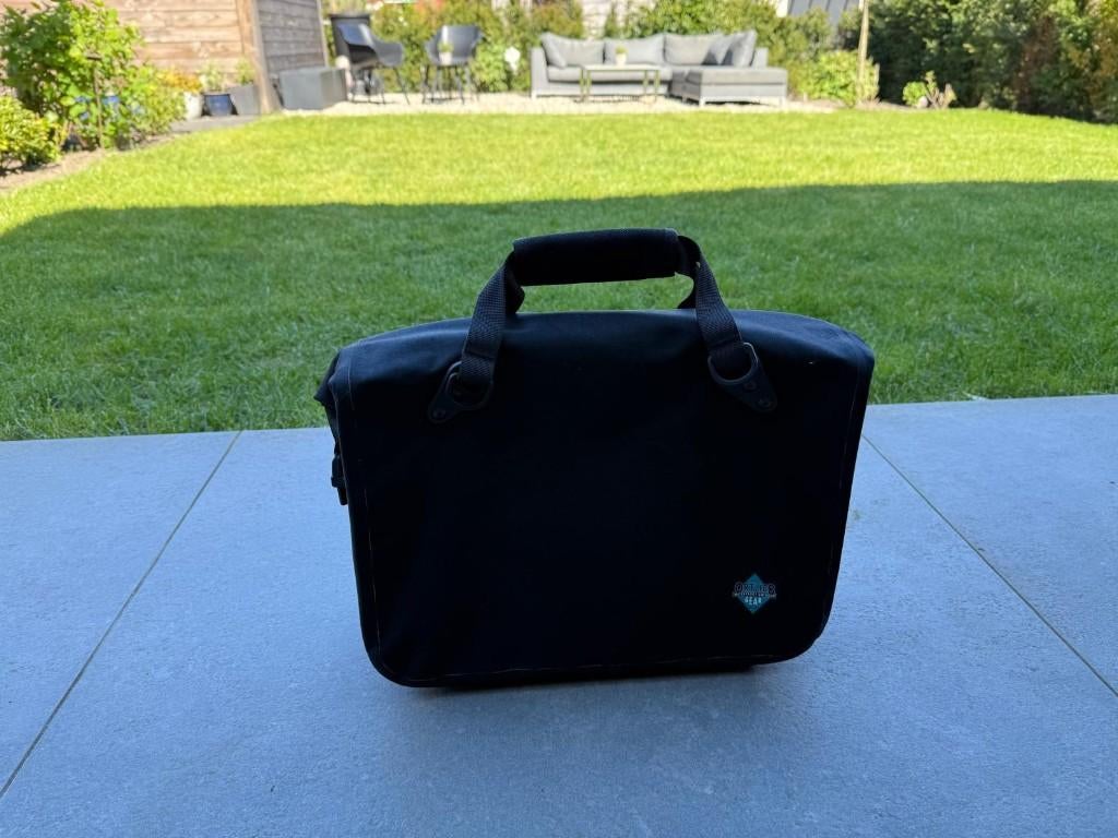 Ortlieb waterdichte laptoptas / werktas (40  32 cm), Computers en Software, Laptoptassen, Aktetas, Ophalen of Verzenden, Zo goed als nieuw