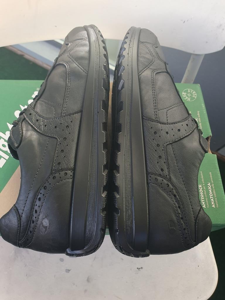 Grisport schoenen maat 44 nubuck zo goed als nieuw, Ophalen of Verzenden