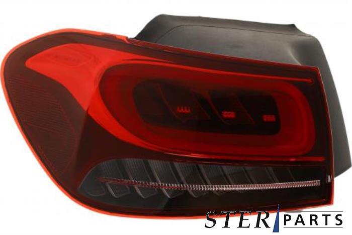 Achterlicht links van een Mercedes GLA, Gebruikt, -, Ophalen of Verzenden, -