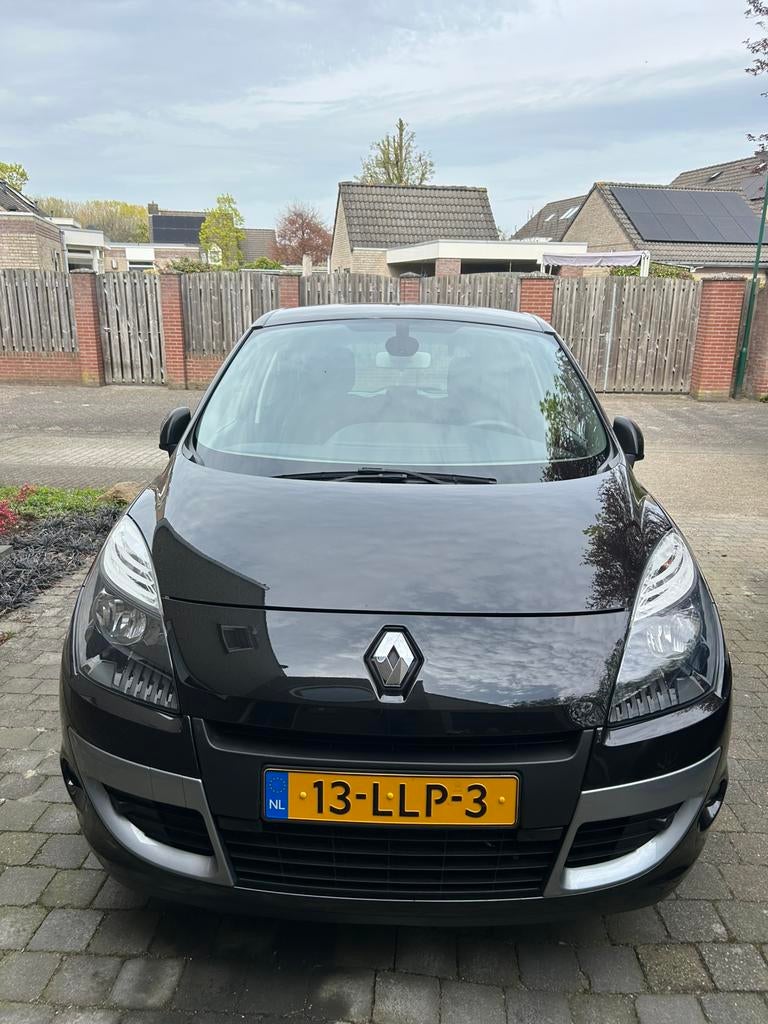 Renault Scénic 2.0 16V 103KW CVT 5P 2010 Zwart, Stof, Parkeersensor, Zwart, 4 cilinders