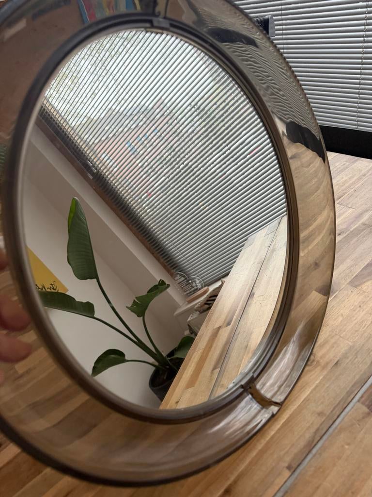 Vintage ovale spiegel met kunststof frame, Ophalen, Ovaal, Minder dan 50 cm