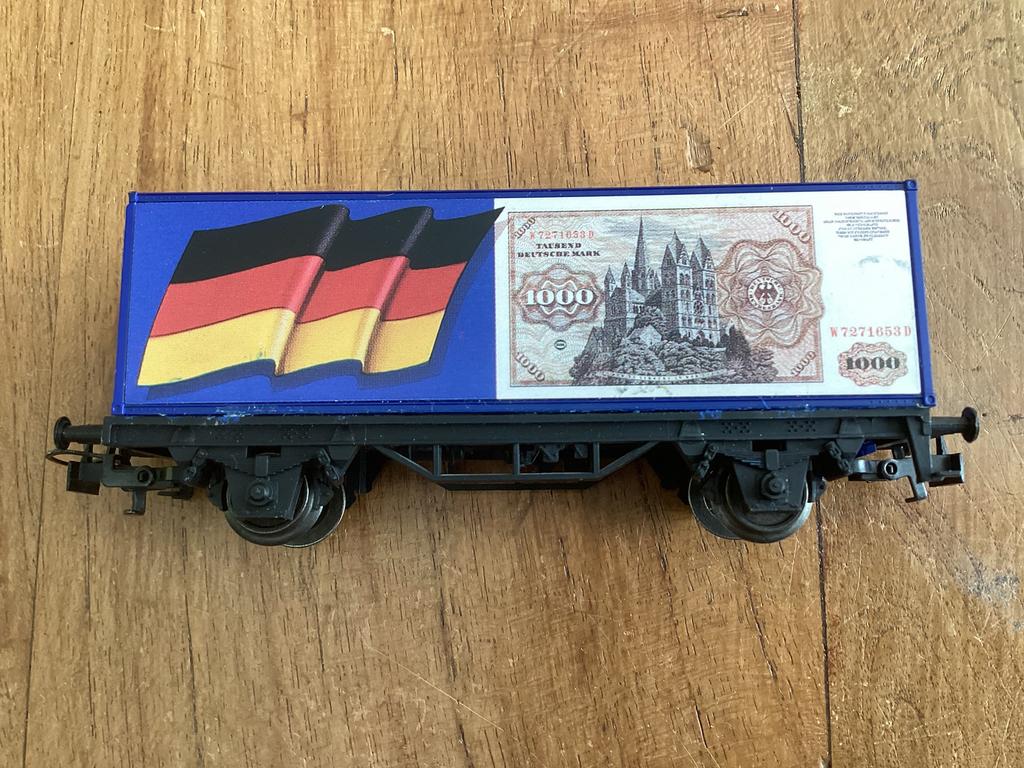 Marklin Ho  gesloten containerwagen Duitsland., Hobby en Vrije tijd, Modeltreinen | H0, Wisselstroom, Gebruikt, Wagon, Ophalen of Verzenden