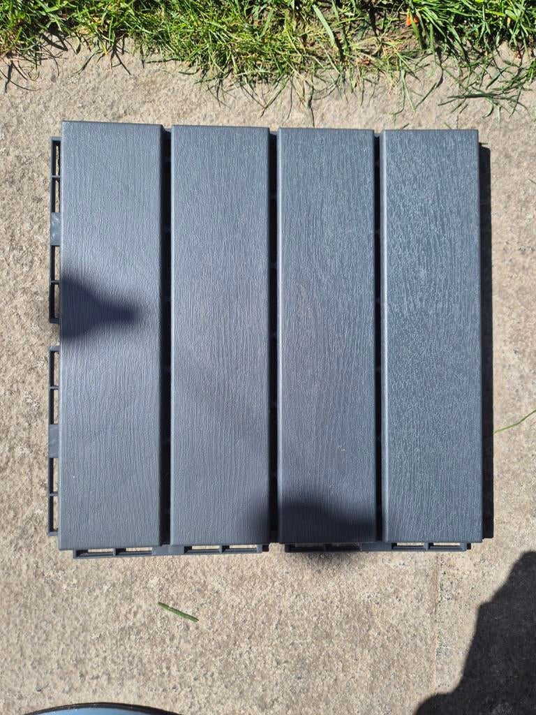 IKEA Runnen grijze vlondertegels (63 stuks), Tuin en Terras, Terrasdelen en Vlonders, Ophalen, Kunststof